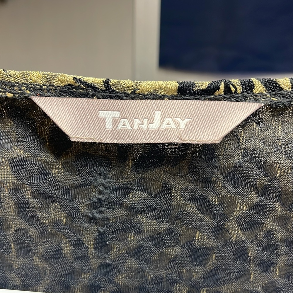 Tanjay Top - Picture 2 of 4